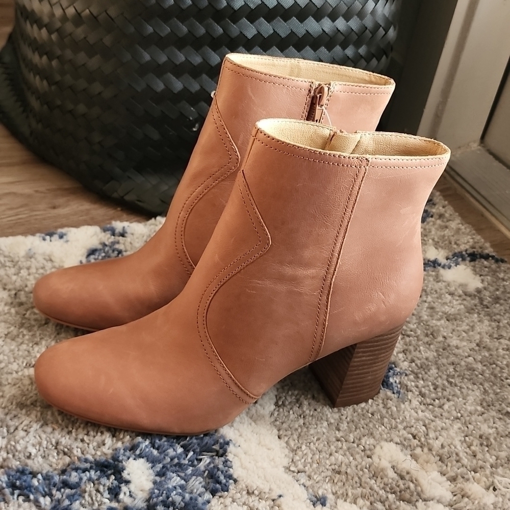 Lucky brand lk-sheirin camel booties Mob Wife Minimalist Chic - Picture 4 of 11